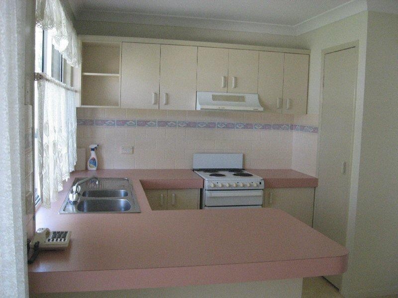 Unit 10/14 Beach Road, Pialba QLD 4655