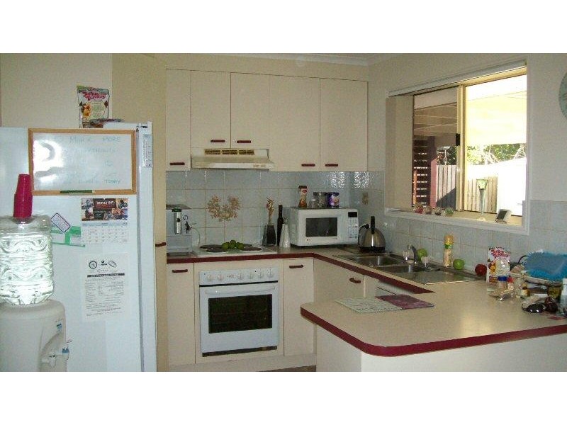 37 Cedar Crescent, Kawungan QLD 4655