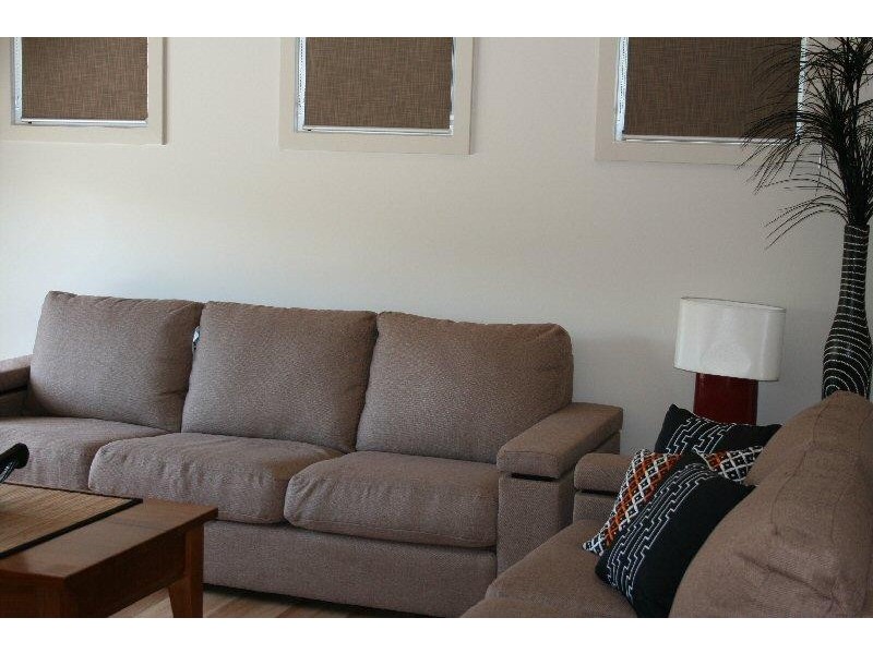 Unit 5/5 Pulgul Street, Urangan QLD 4655