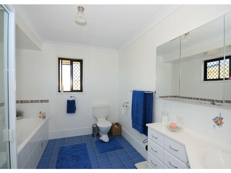 5 Bowarrady Court, River Heads QLD 4655