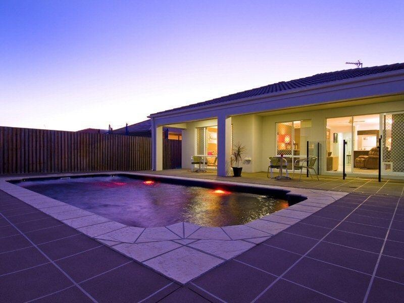 41 Earl St Vincent Circuit, Eli Waters QLD 4655