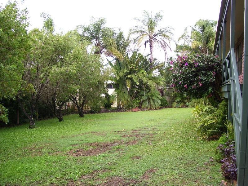 4 Popp Court, Urraween QLD 4655