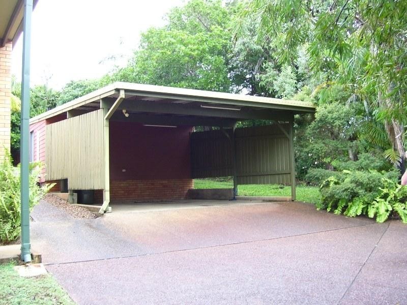 4 Popp Court, Urraween QLD 4655