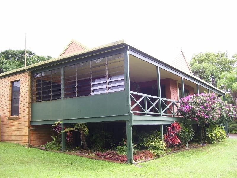 4 Popp Court, Urraween QLD 4655