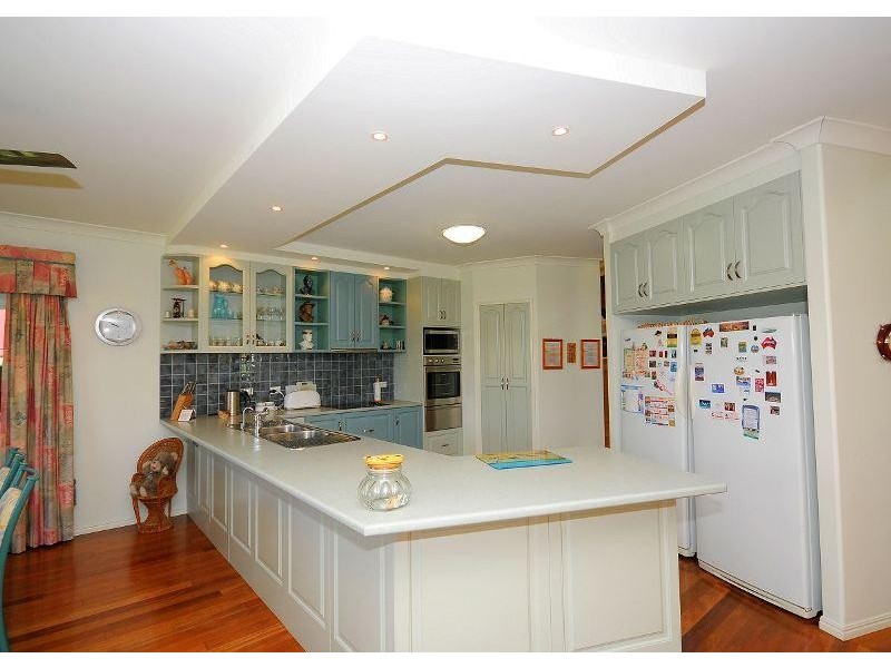 Point Vernon QLD 4655