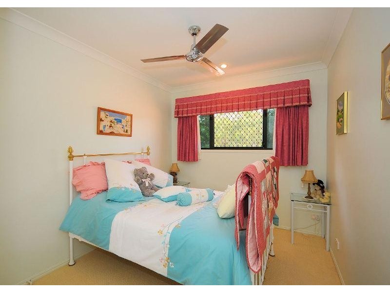 Point Vernon QLD 4655
