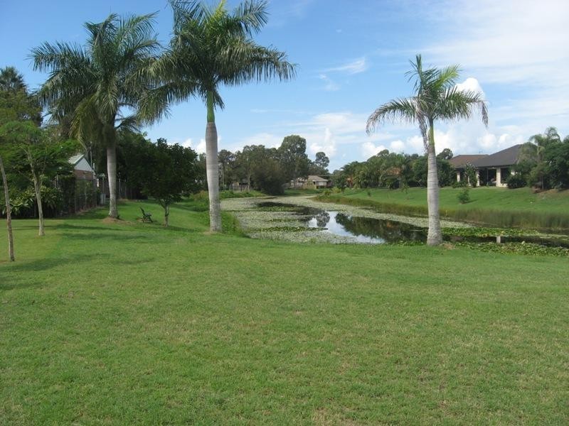 5 Brooke Court, Torquay QLD 4655