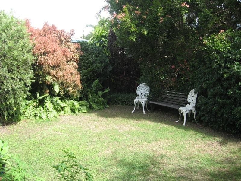 5 Brooke Court, Torquay QLD 4655