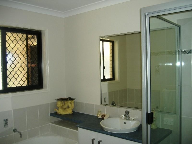 248 Honeyeater Drive, Walligan QLD 4655