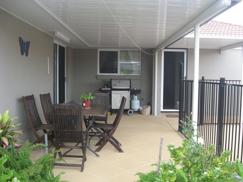 70 Wattle Street, Point Vernon QLD 4655