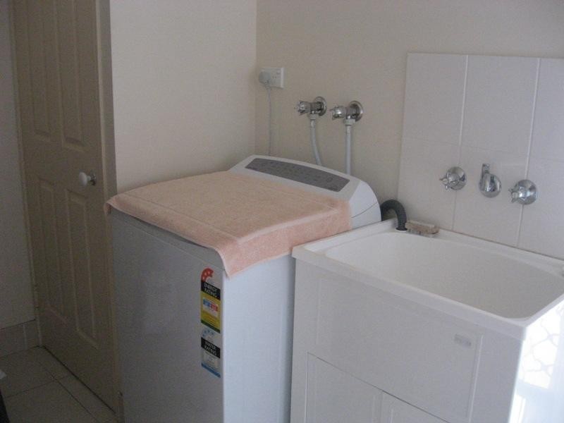 70 Wattle Street, Point Vernon QLD 4655