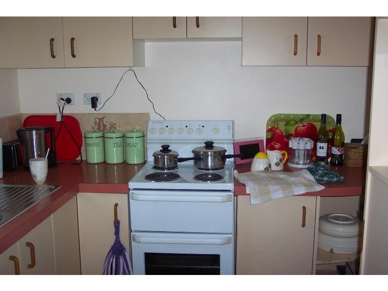 40 Saunders Street, Point Vernon QLD 4655