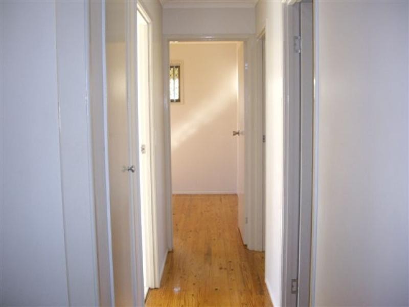 5 Preston Street, Point Vernon QLD 4655