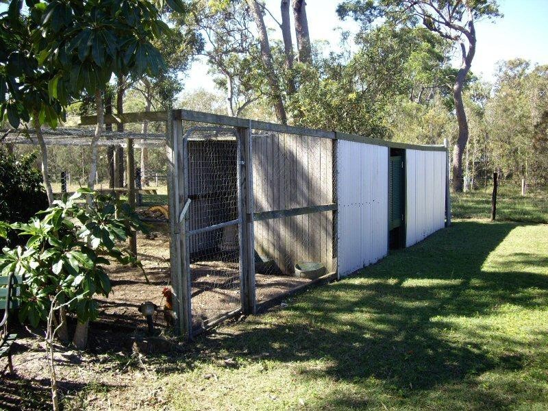 352 Honeyeater Drive, Sunshine Acres QLD 4655