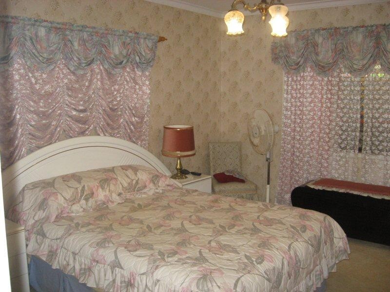 25 Margaret Street, Urangan QLD 4655