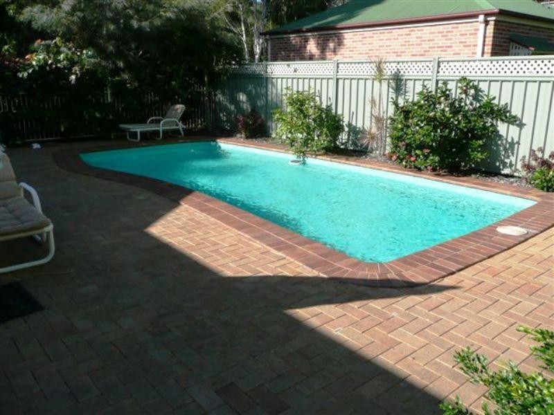 42 Palmwood Drive, Dundowran QLD 4655