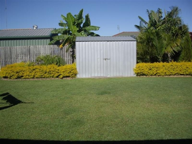 6 Pialba Downs Drive, Eli Waters QLD 4655