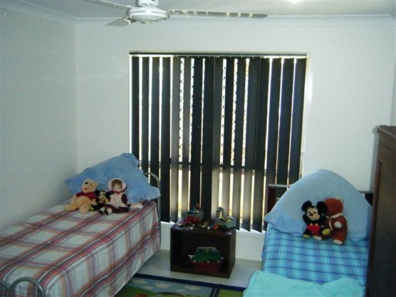 17 Teresa Street, Kawungan QLD 4655