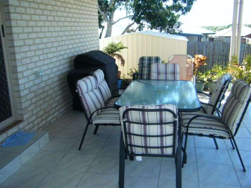 17 Teresa Street, Kawungan QLD 4655