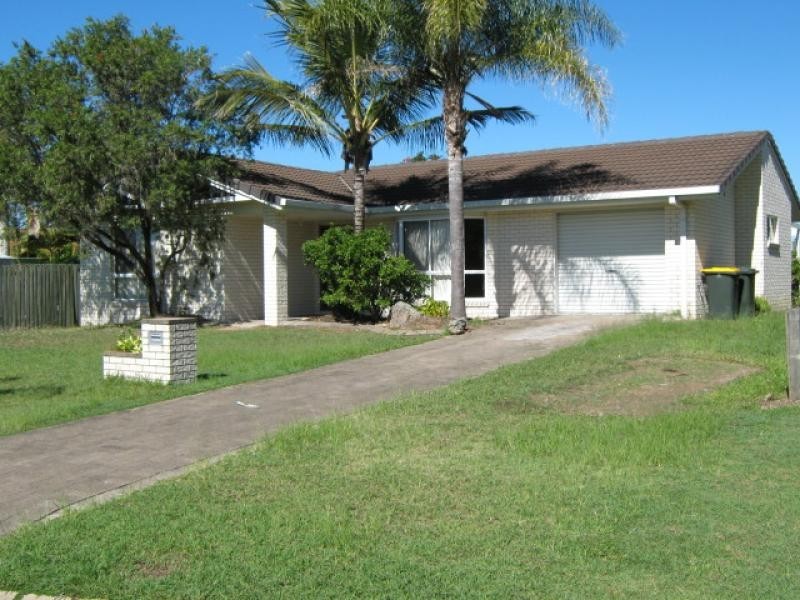 4 Lindeman Court, Kawungan QLD 4655