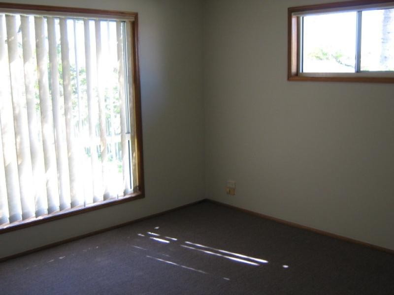 4 Lindeman Court, Kawungan QLD 4655