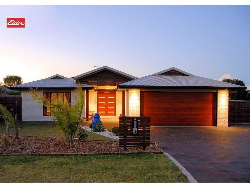 6 Harrison Circuit, Urangan QLD 4655