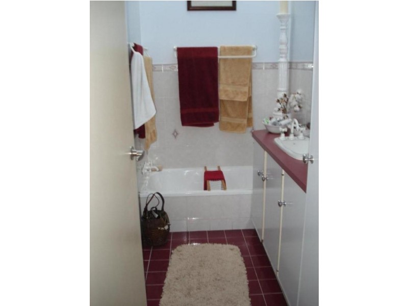 11 Ripley Avenue, Pialba QLD 4655