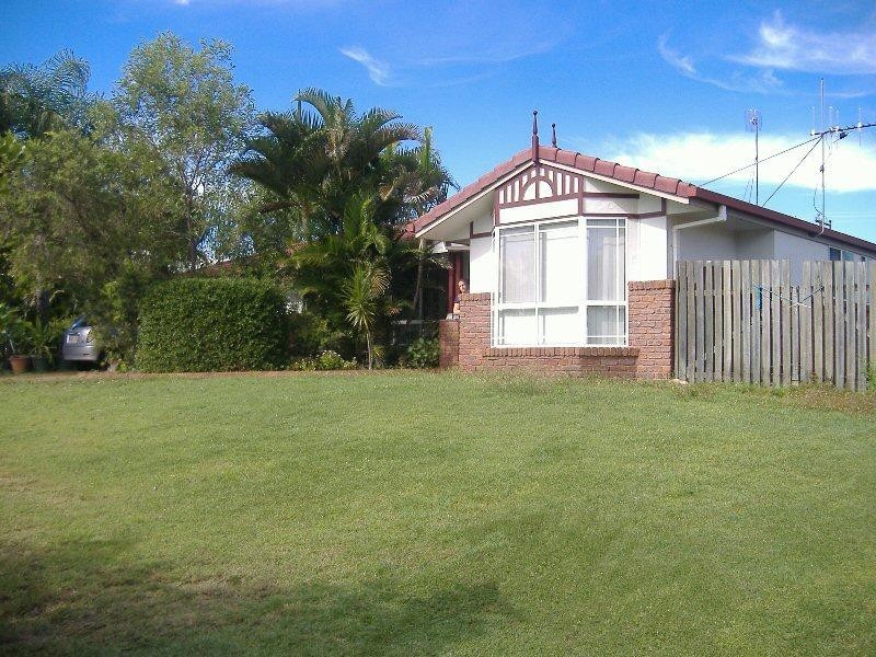 7 Whimbrel Grove, Eli Waters QLD 4655