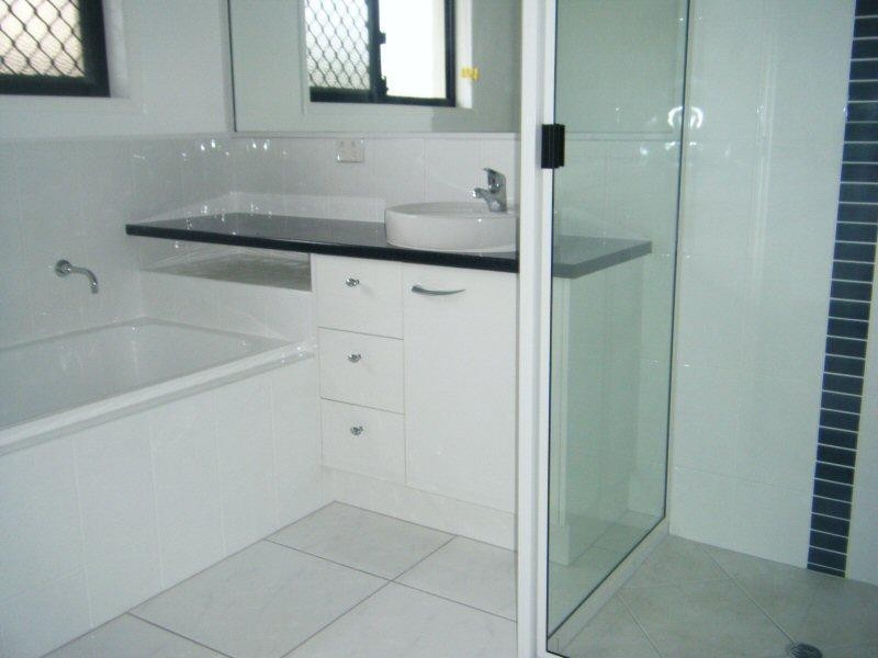 20 Bianca Court, Torquay QLD 4655