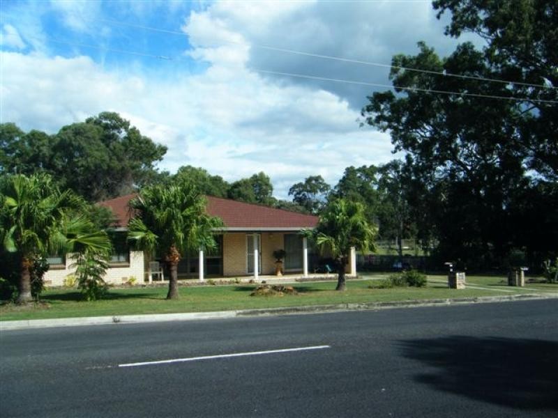 19 Totness Street, Torquay QLD 4655