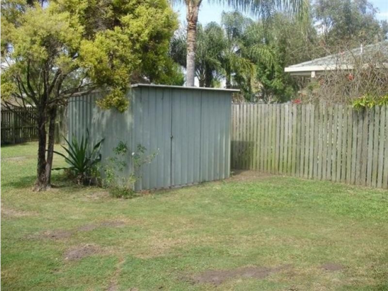 10 Karina Court, Urangan QLD 4655
