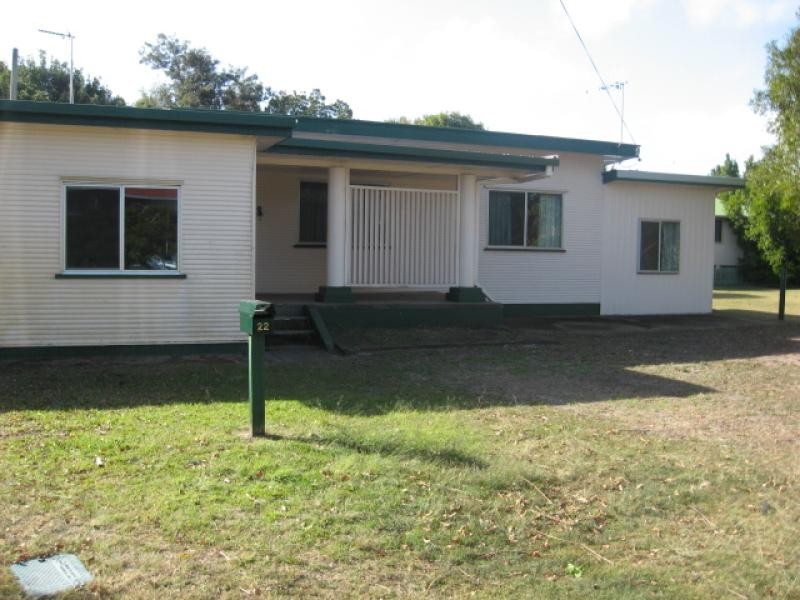 22 Cunningham Street, Torquay QLD 4655