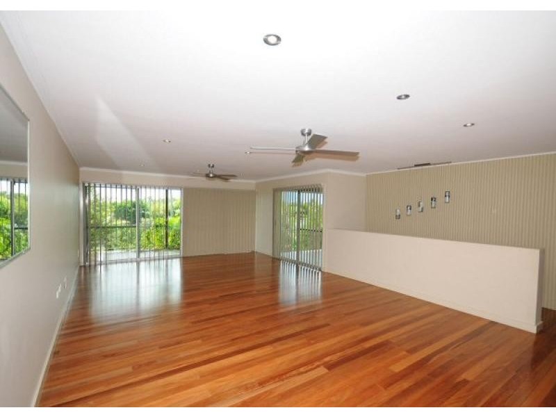 181 Long Street, Point Vernon QLD 4655