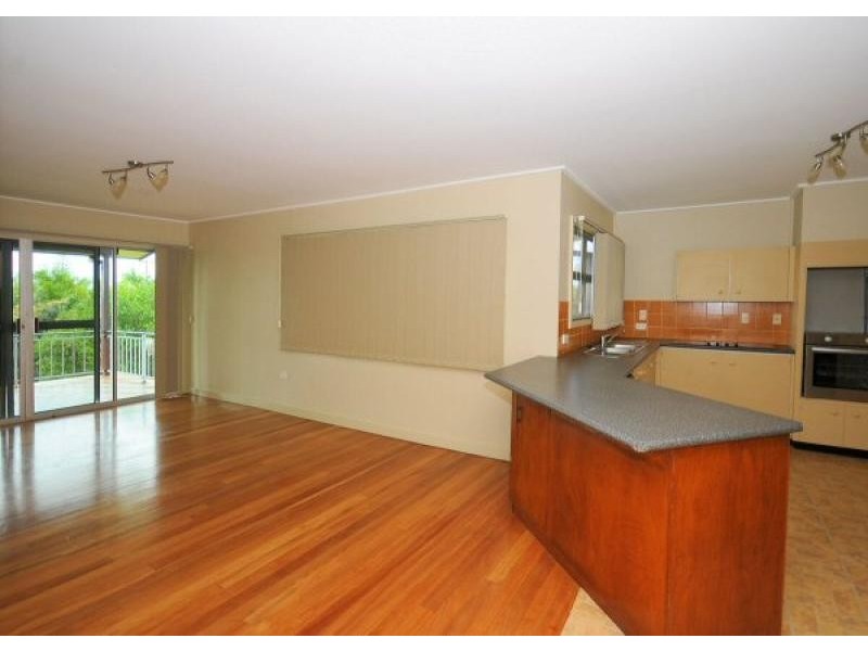181 Long Street, Point Vernon QLD 4655