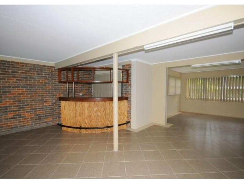 181 Long Street, Point Vernon QLD 4655