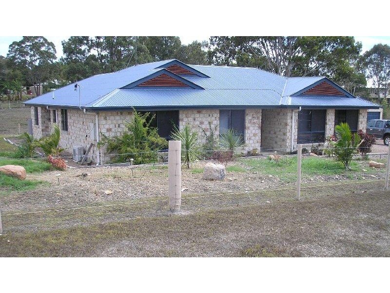 33 Sandrabarbara Drive, Booral QLD 4655