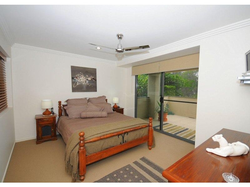 660 Esplanade, Urangan QLD 4655