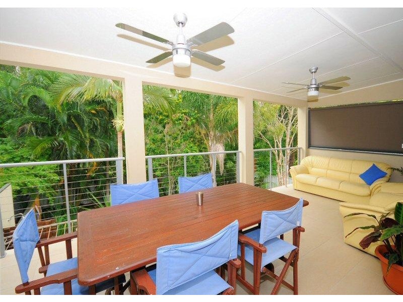 660 Esplanade, Urangan QLD 4655