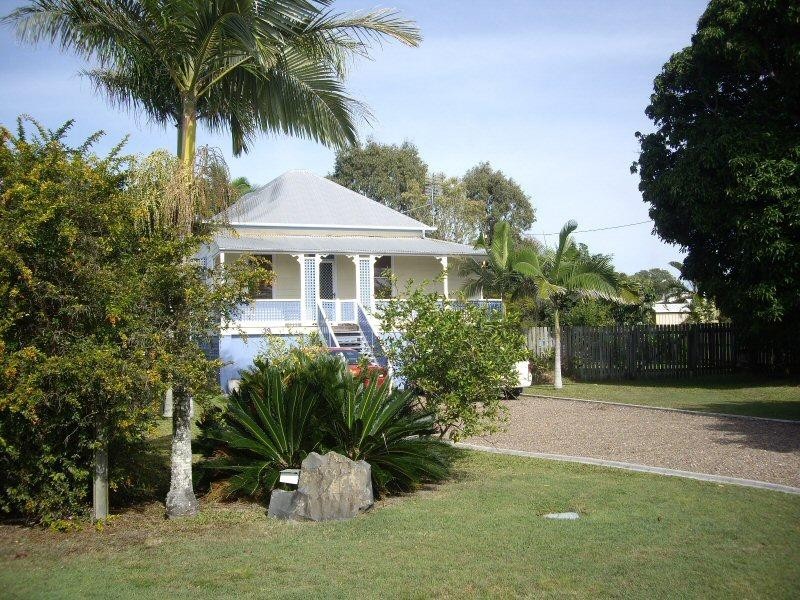 39 Urangan Street, Torquay QLD 4655