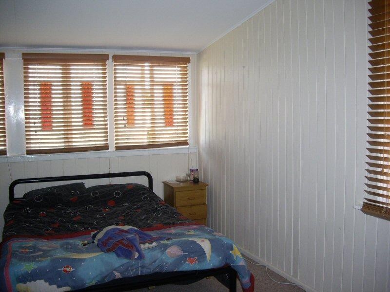 39 Urangan Street, Torquay QLD 4655