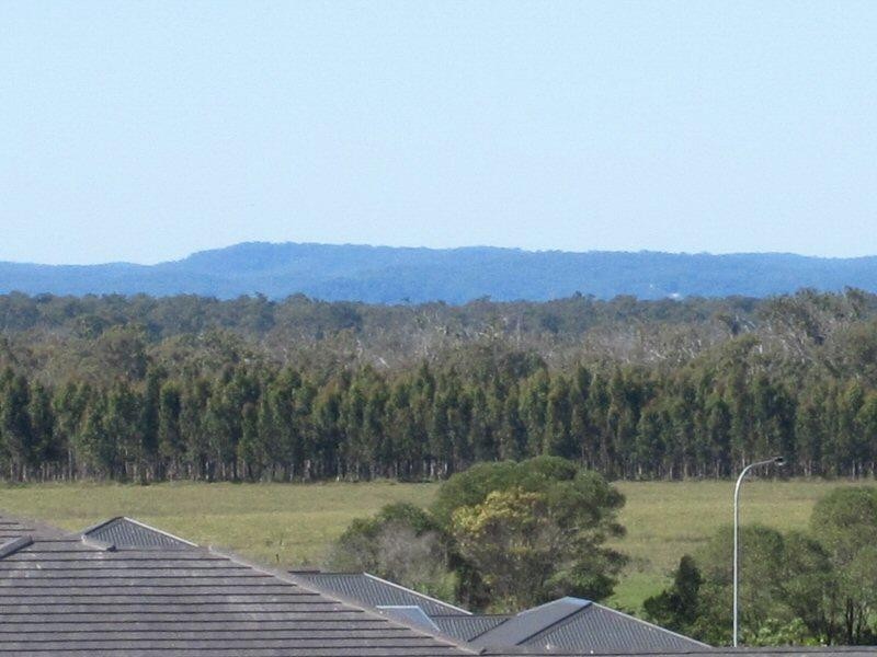 12 Seacrest Drive, Wondunna QLD 4655