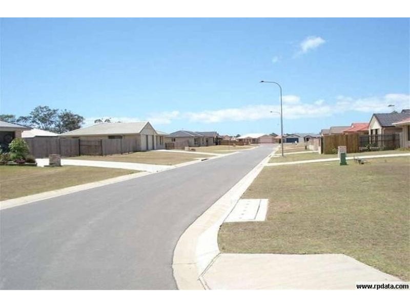13 Kingston Court, Point Vernon QLD 4655