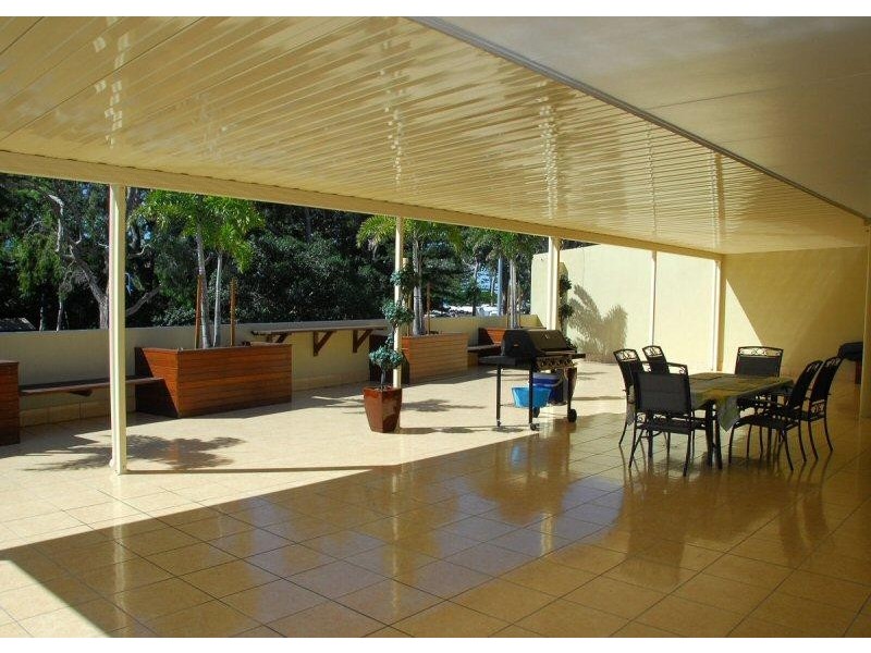 Unit 3/430 Esplanade, Torquay QLD 4655