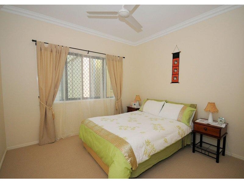 16 Harrison Circuit, Urangan QLD 4655