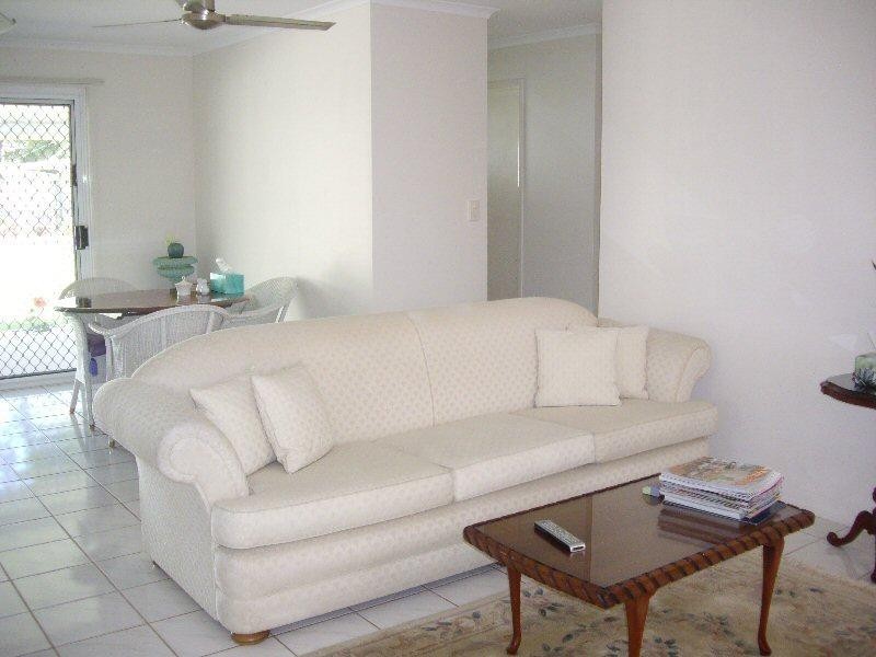 7 Lido Parade, Urangan QLD 4655