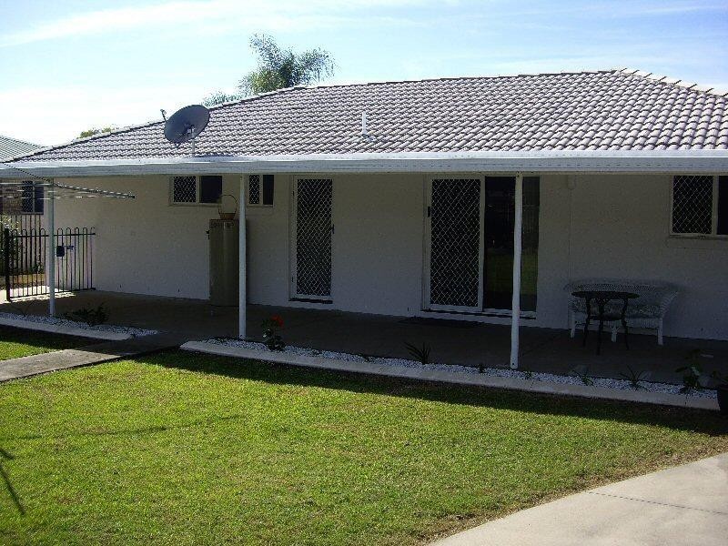 7 Lido Parade, Urangan QLD 4655