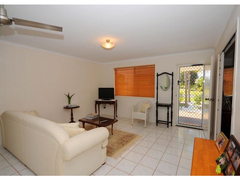 7 Lido Parade, Urangan QLD 4655