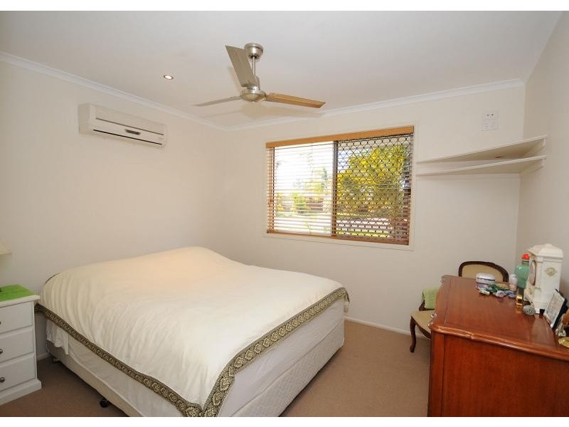 7 Lido Parade, Urangan QLD 4655