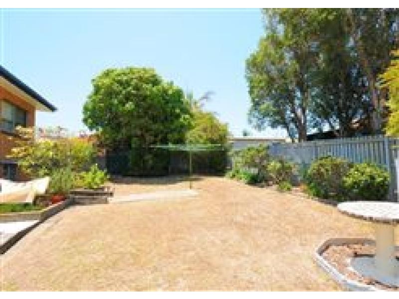 19 Holiday Parade, Scarness QLD 4655