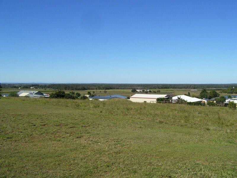 33 Highpoint Road, Dundowran QLD 4655